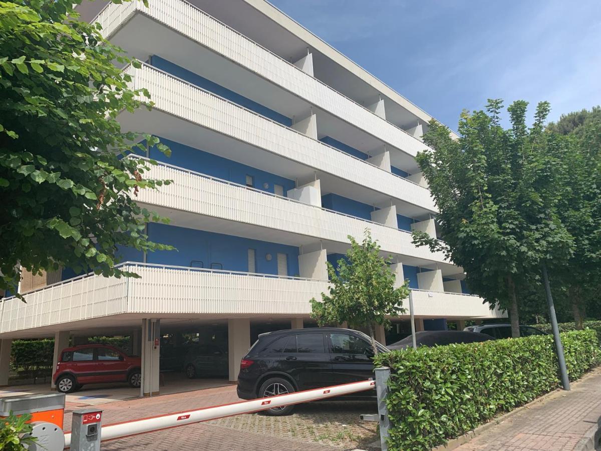 Condominio Sabrina Bibione Eksteriør bilde